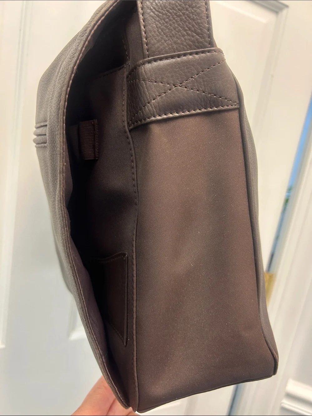 Fossil Pebbled Leather and Nylon ZB8843 Unisex Brown Messenger Bag/Work Satchel